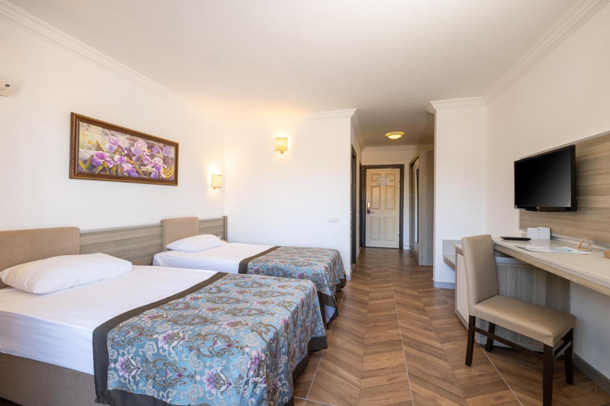 Crystal Aura Beach Resort & Spa Kemer Extérieur photo