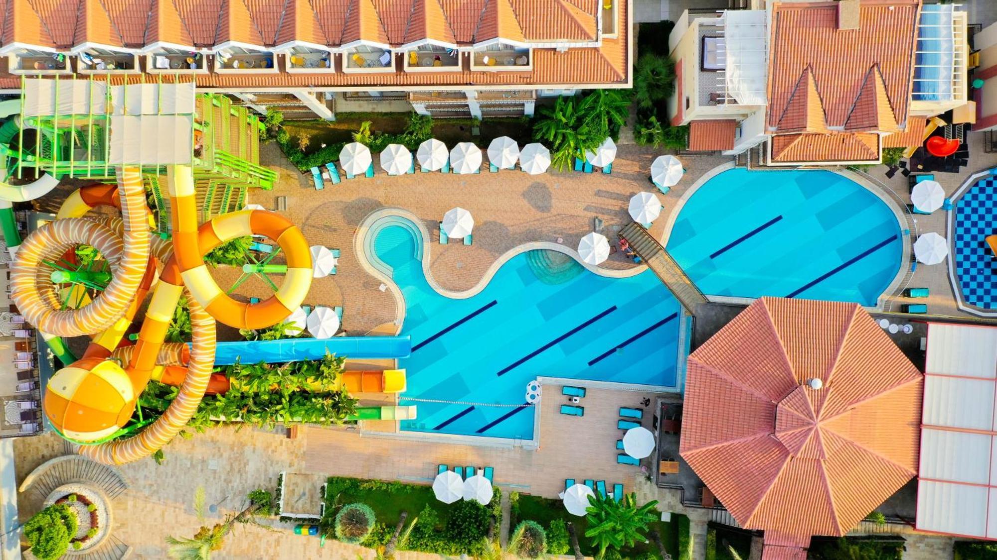 Crystal Aura Beach Resort & Spa Kemer Extérieur photo